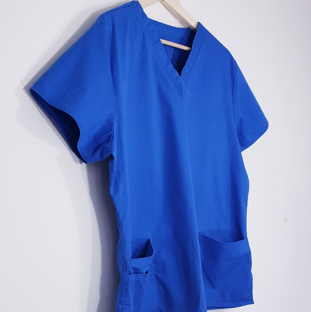 Blossom by Maven - scrub size L - Picture 7 of 7